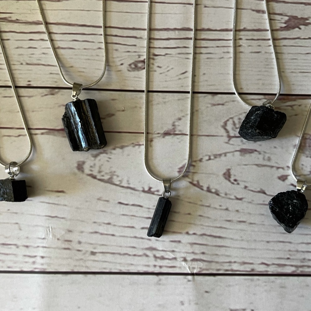 Black Tourmaline PROTECTION necklace - Picture 4 of 4